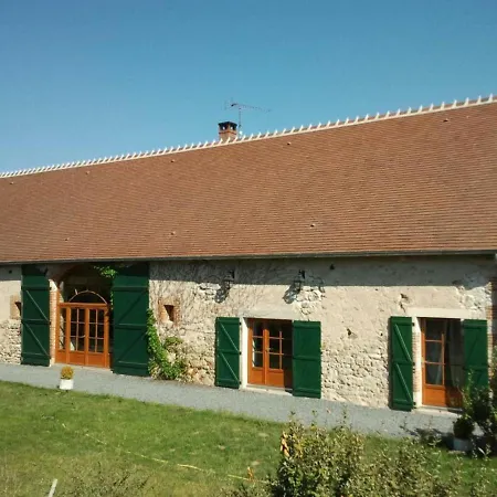 Vaux , 4 Pièces, 8 Personnes - Fr-1-489-6 Hébergement de vacances *