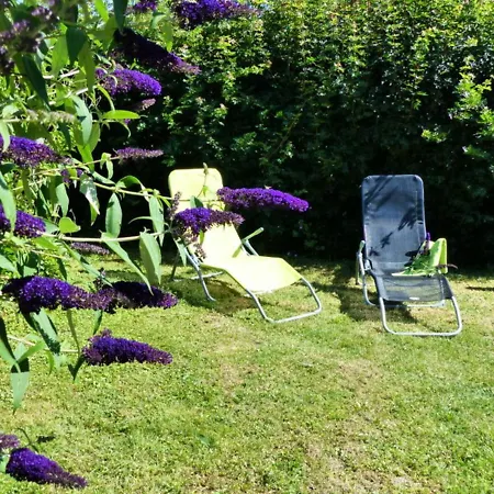 Hébergement de vacances Vaux , 4 Pièces, 8 Personnes - Fr-1-489-6 *